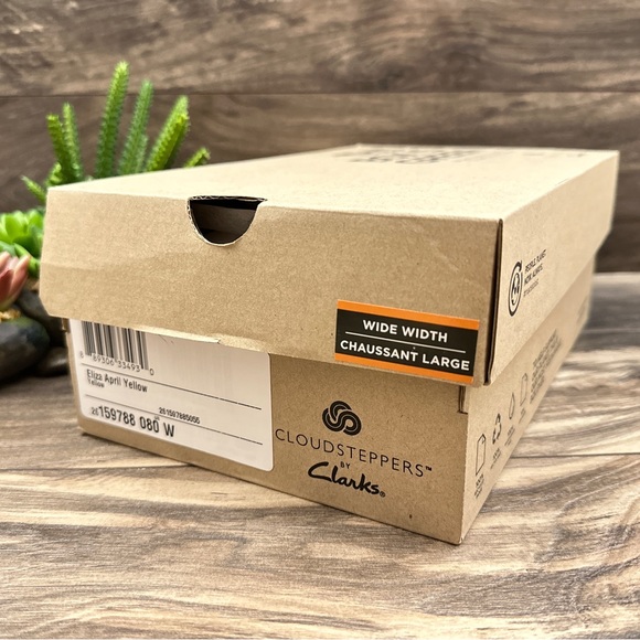 NIB Clarks Cloudsteppers 8W Wide Eliza April Comfort Slide Sandal Yellow - Picture 14 of 15